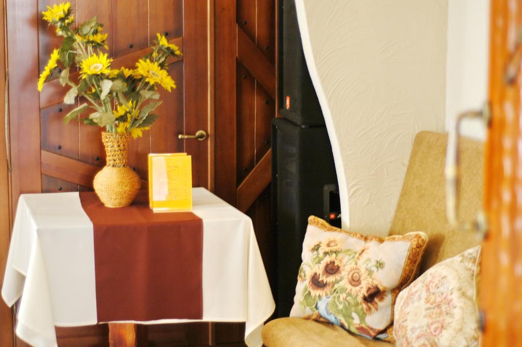 Gogol Hotel ميرغرود المظهر الخارجي الصورة